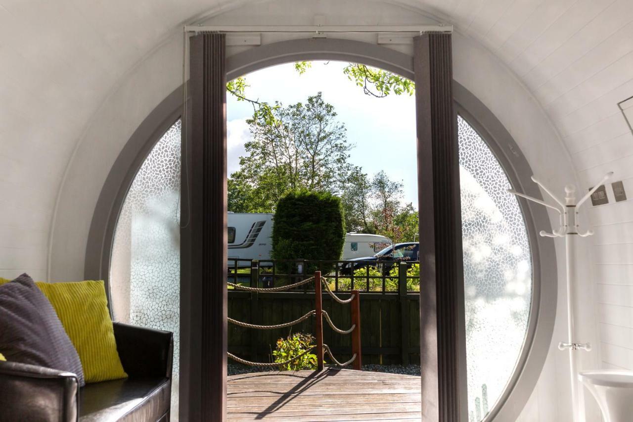 Buttles Glamping Pod Hotel Saundersfoot Exterior foto